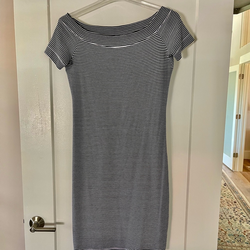 H&M Knit Summer Dress, Boat Neck, Off The Shoulder, L Large, Navy White Stripes
